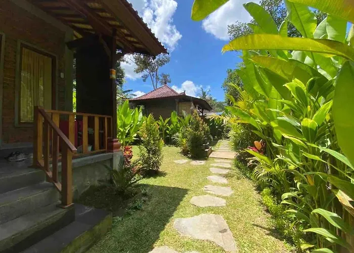 Kamanaya Sayan Quiet And Peaceful House